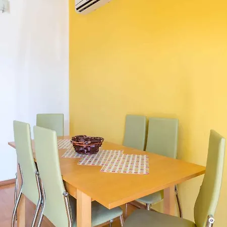 In Insel Brac 5903 Apartamento *