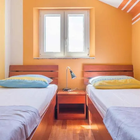 In Insel Brac 5903 Apartamento Bol