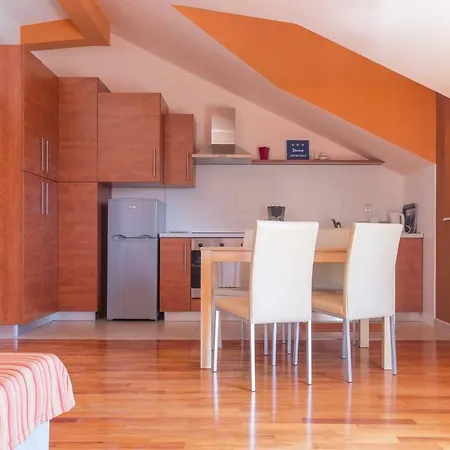 In Insel Brac 5903 Apartamento Bol